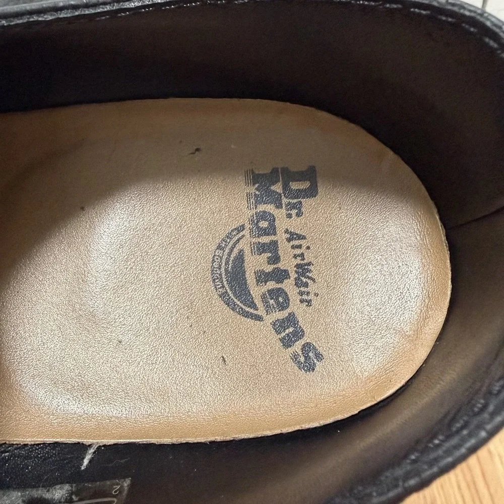 Dr. Martens excellent pre